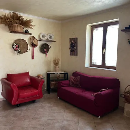 بيت للعطل Domus Caruso