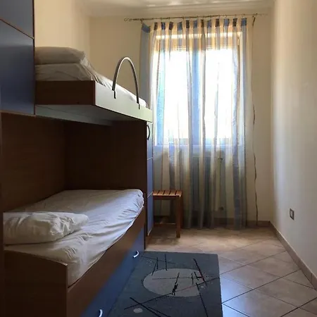 Domus Caruso 度假居
