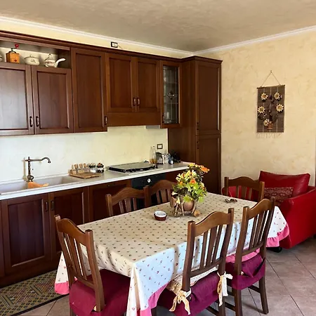 Holiday home Domus Caruso *