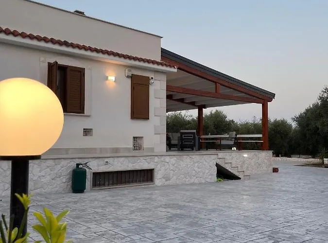 בית נופש Domus Caruso Monte SantʼAngelo